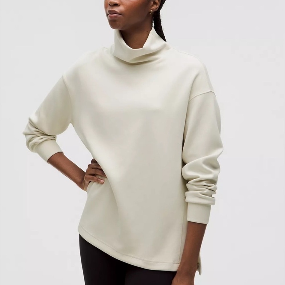 Lululemon Softstreme Funnel-Neck Pullover 🤍